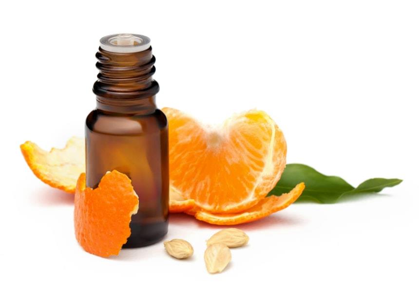 organic sweet orange essential oil